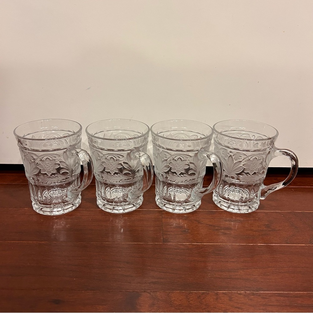 Vintage Set Of 4  MIKASA "Trellis Floral" Frosted Cut Glass Crystal Mugs NWT - Picture 2 of 11